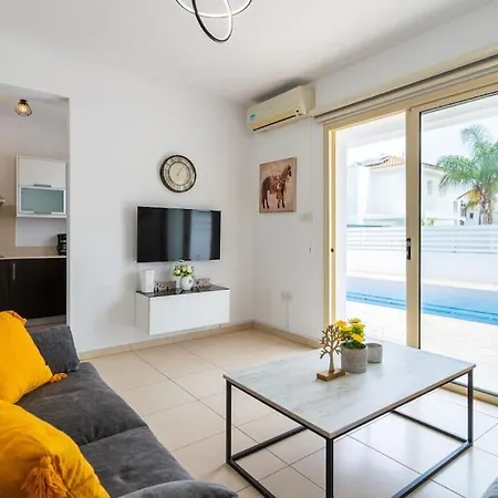 Stellar 3-bedroom And Pool In Vila
