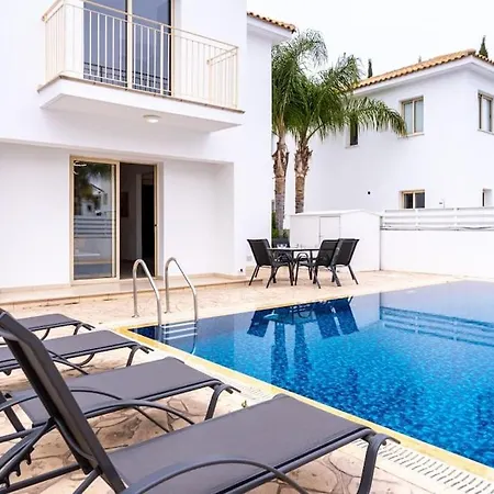 Stellar 3-bedroom And Pool In * Protaras